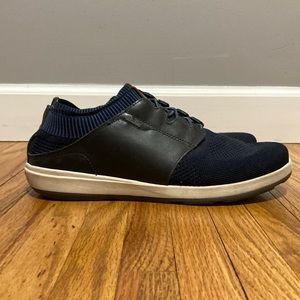 Olukai Navy Sneakers - Men’s 9.5